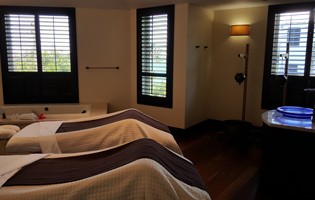 newstead-spa-room